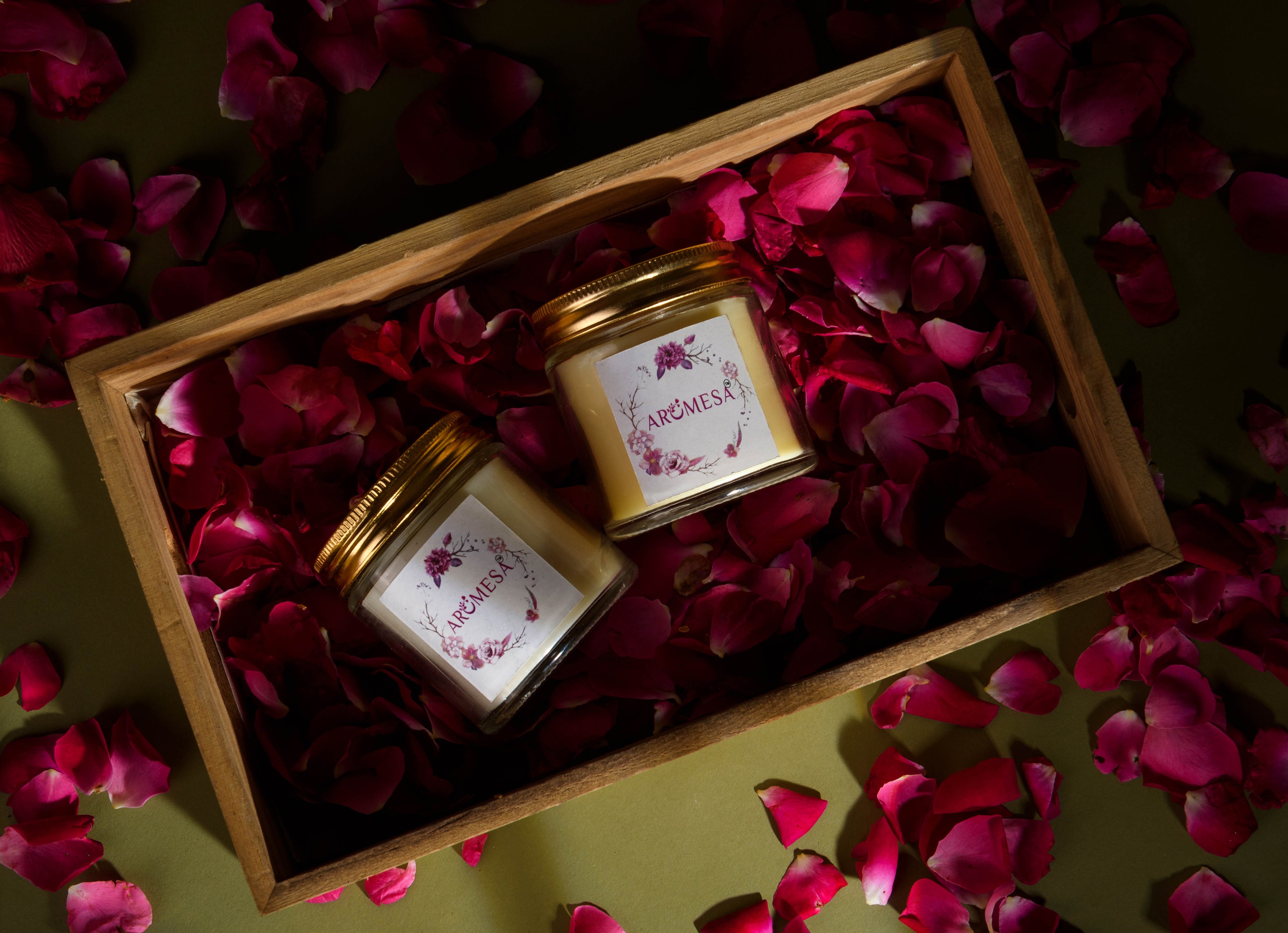 Rose Bloom Scented Soy Candle from Aromesa
